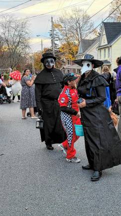 Is a plague upon us once again, at the Warwick Halloween parade?