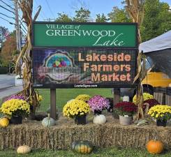 Lakeside Farmers Market seeks more vendors