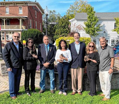 Warwick Valley Rotary Club Co-Presidents David Dempster and Patti Dempster with John McGloin, Suzyn Barron, Garrett Durland, Cindy Vander Plaat, and Stan Martin.