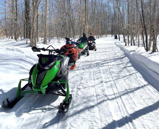 Snowballers snowmobile club seeks new members