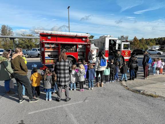 The students at Golden Hill got to see the fire dpartment’s equipment up close.