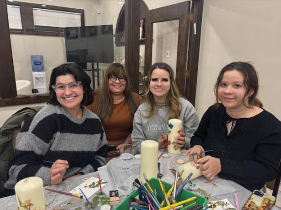 Chabad Goshen holds women’s Chanukah event