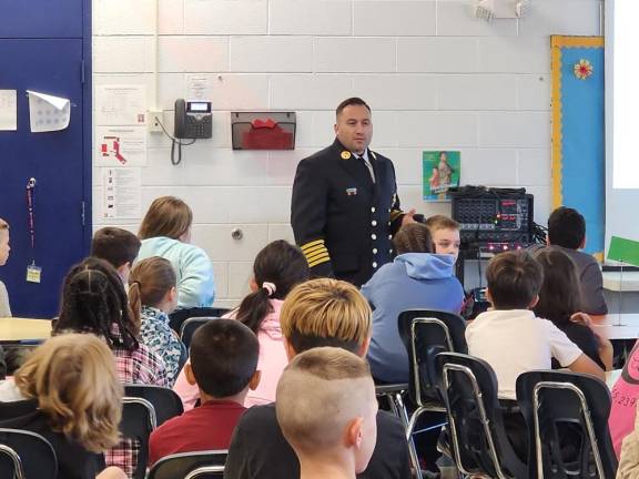 Florida Fire Dept. visits Golden Hill for Fire Prevention Week