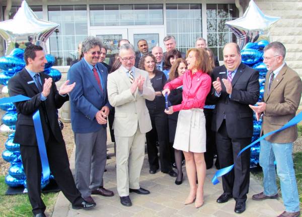 Chase opens new Warwick branch