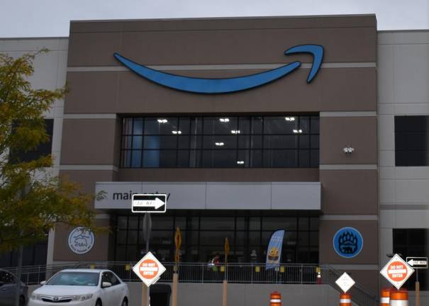 Workers at Amazon’s Montgomery warehouse are attempting to unionize for better pay and working conditions.