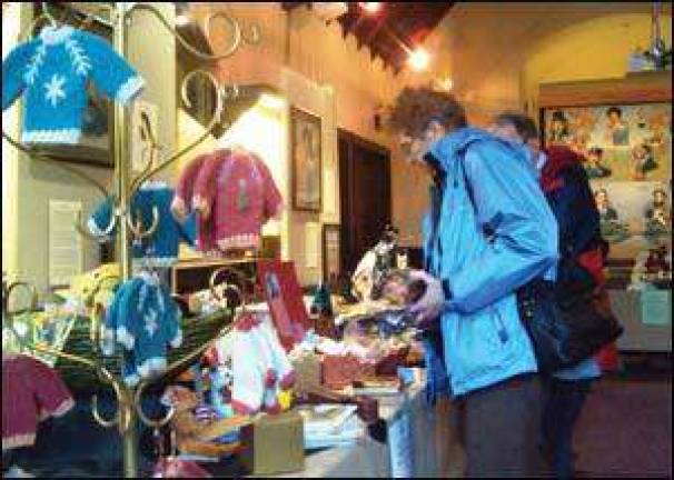Tuxedo Historical Society hosts holiday fair trade gifts bazaar from Dec. 3 through Dec. 11