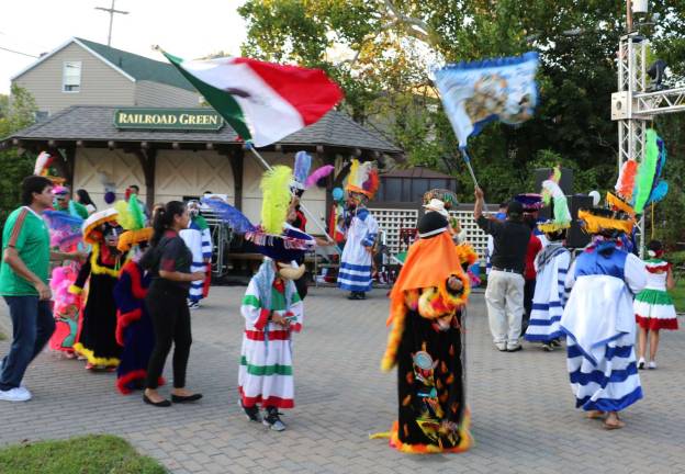Traditional Mexican music and dance performances followed the speeches and the awards ceremony.
