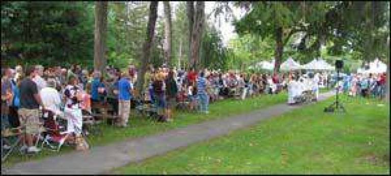 St. Stephen's holds its annual outdoor Mass and parish picnic Sept. 11