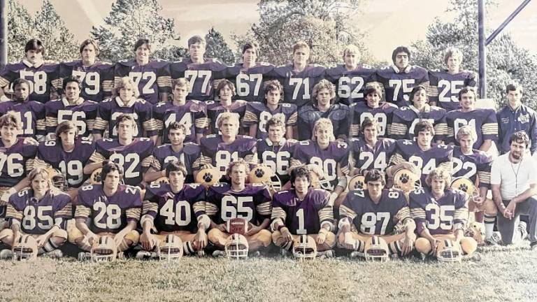 Warwick’s 1984 Orange County championship football team.